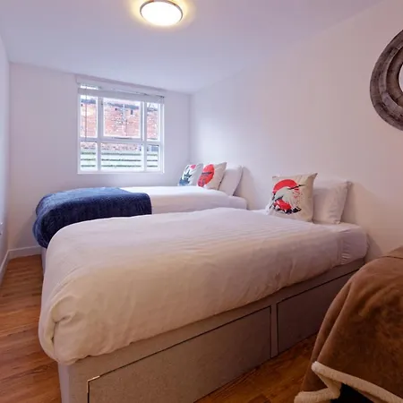 Sidemersey Livings - Spacious Loft For Bigger Groups - Very Central And Cosy Liverpool Exterior photo