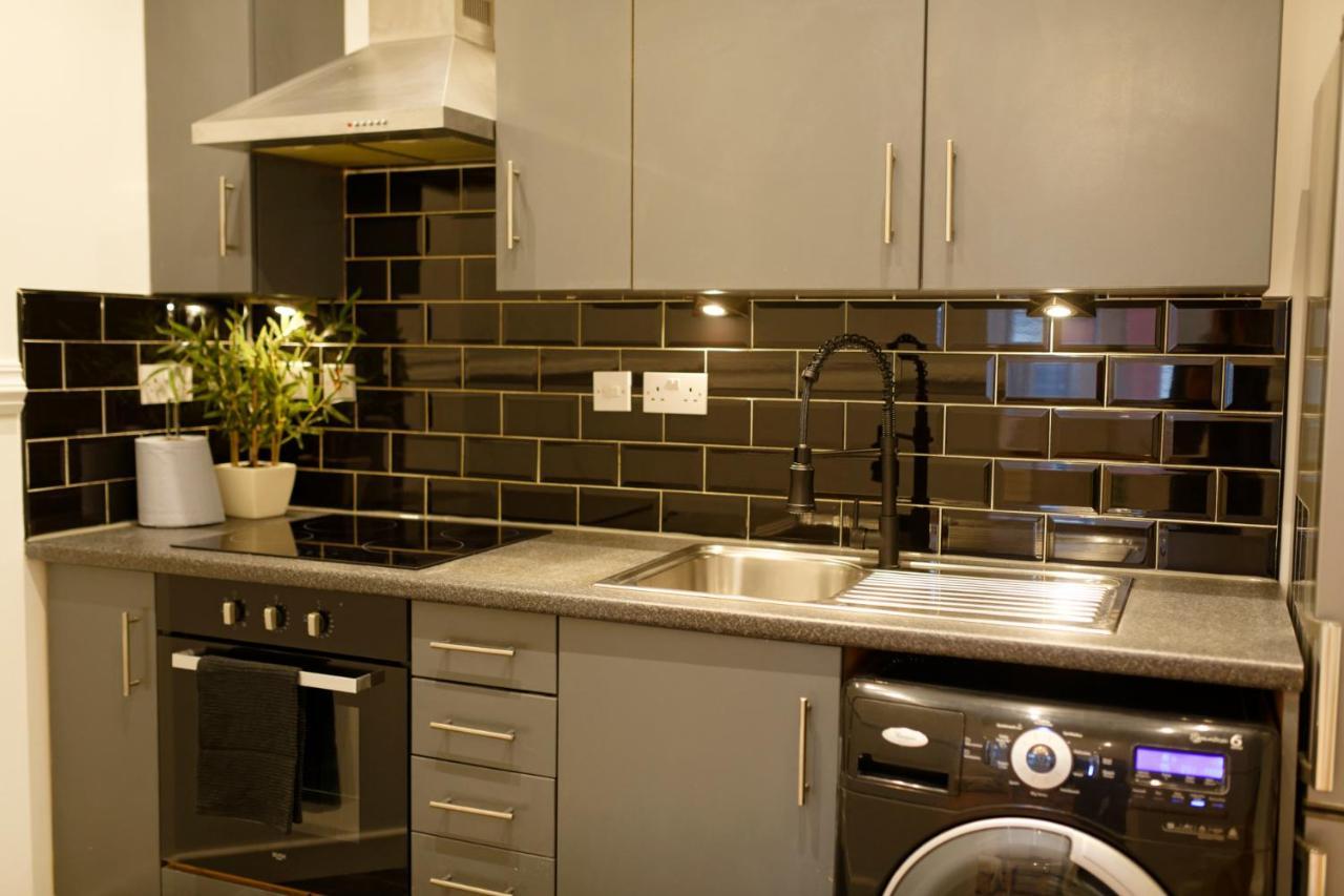 Apartment Sidemersey Livings - Spacious Loft For Bigger Groups - Very And Cosy Liverpool